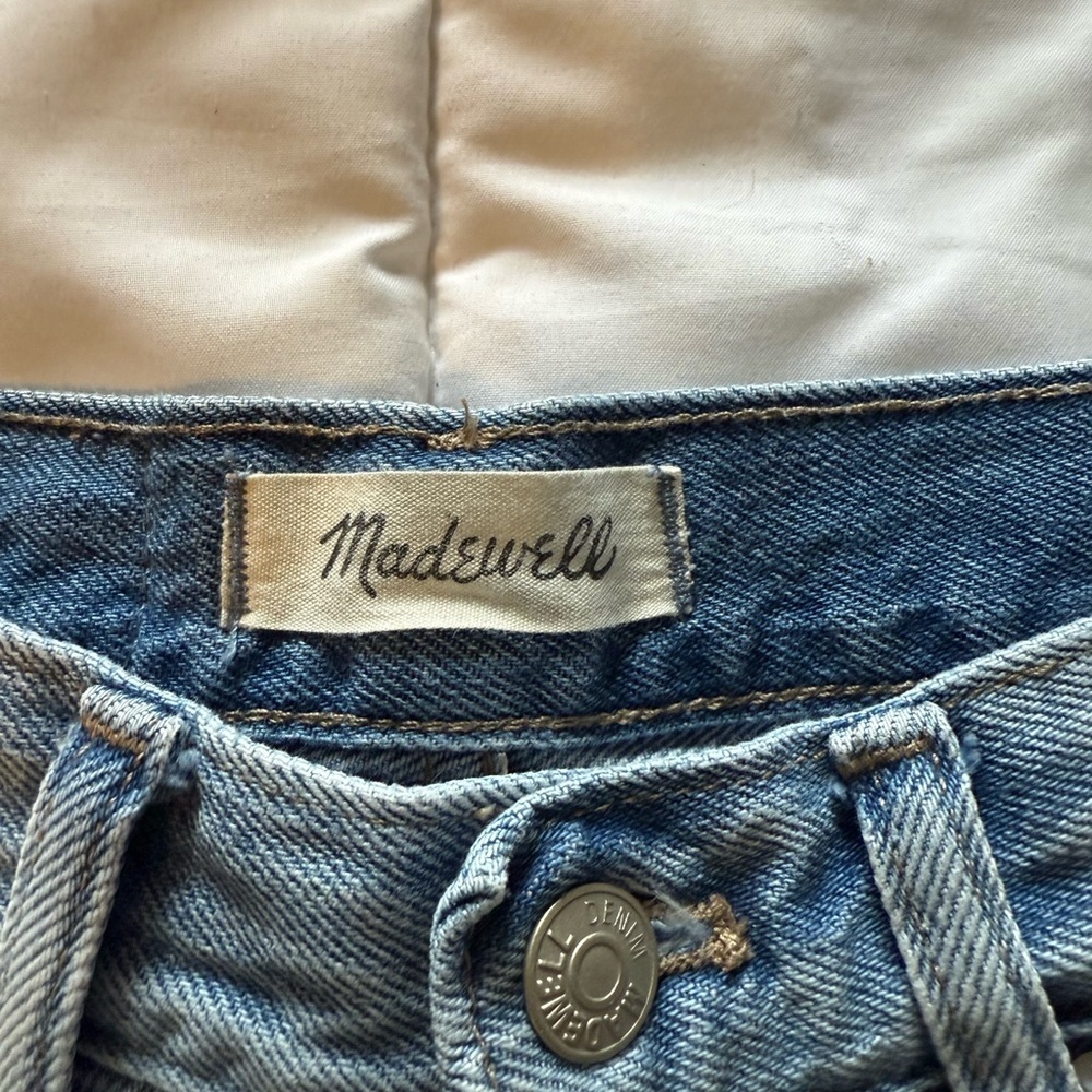 Madewell The Mom Jean size 25 - Picture 9 of 9